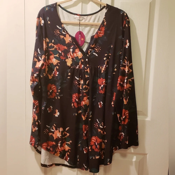 Hallife Womans Tunic - Picture 7 of 9